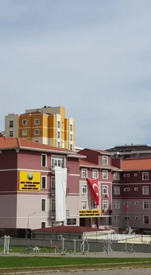 PENDIK ŞULE YÜKSEL ŞENLER