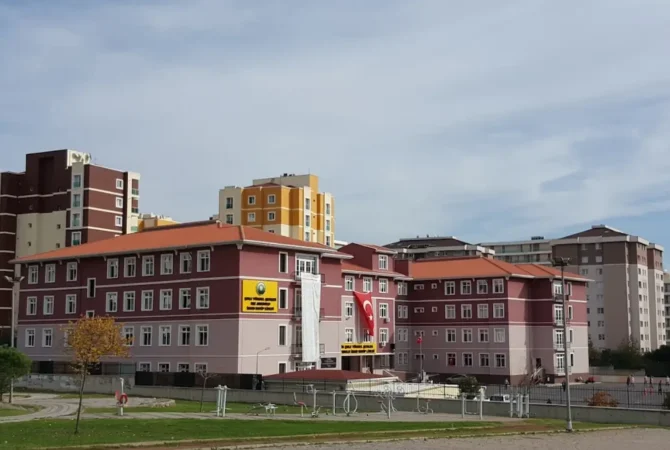 PENDIK ŞULE YÜKSEL ŞENLER